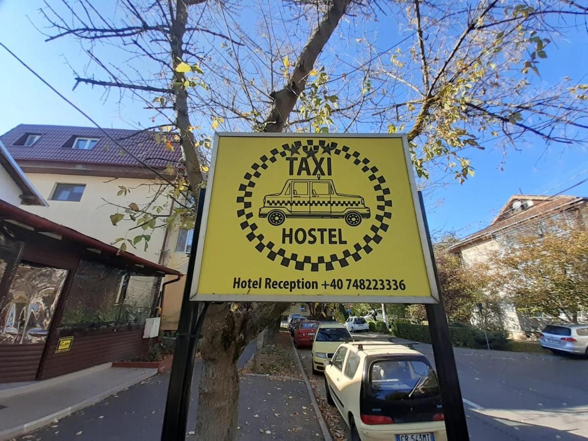 Taxi Hostel 오토페니 외부 사진